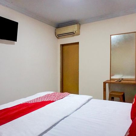 Hotel O Medan City Center Near Plaza Medan Fair 外观 照片
