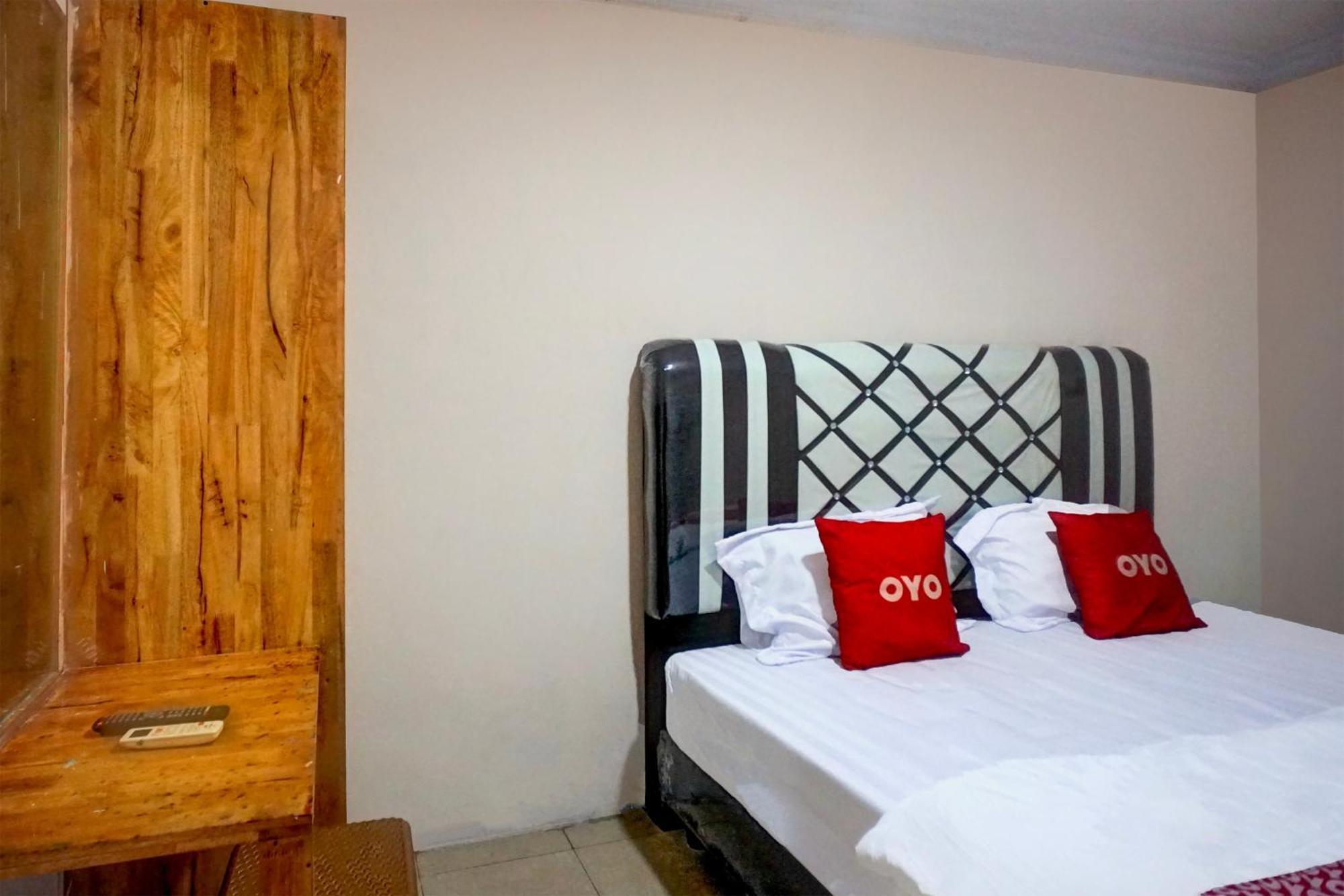 Hotel O Medan City Center Near Plaza Medan Fair 外观 照片