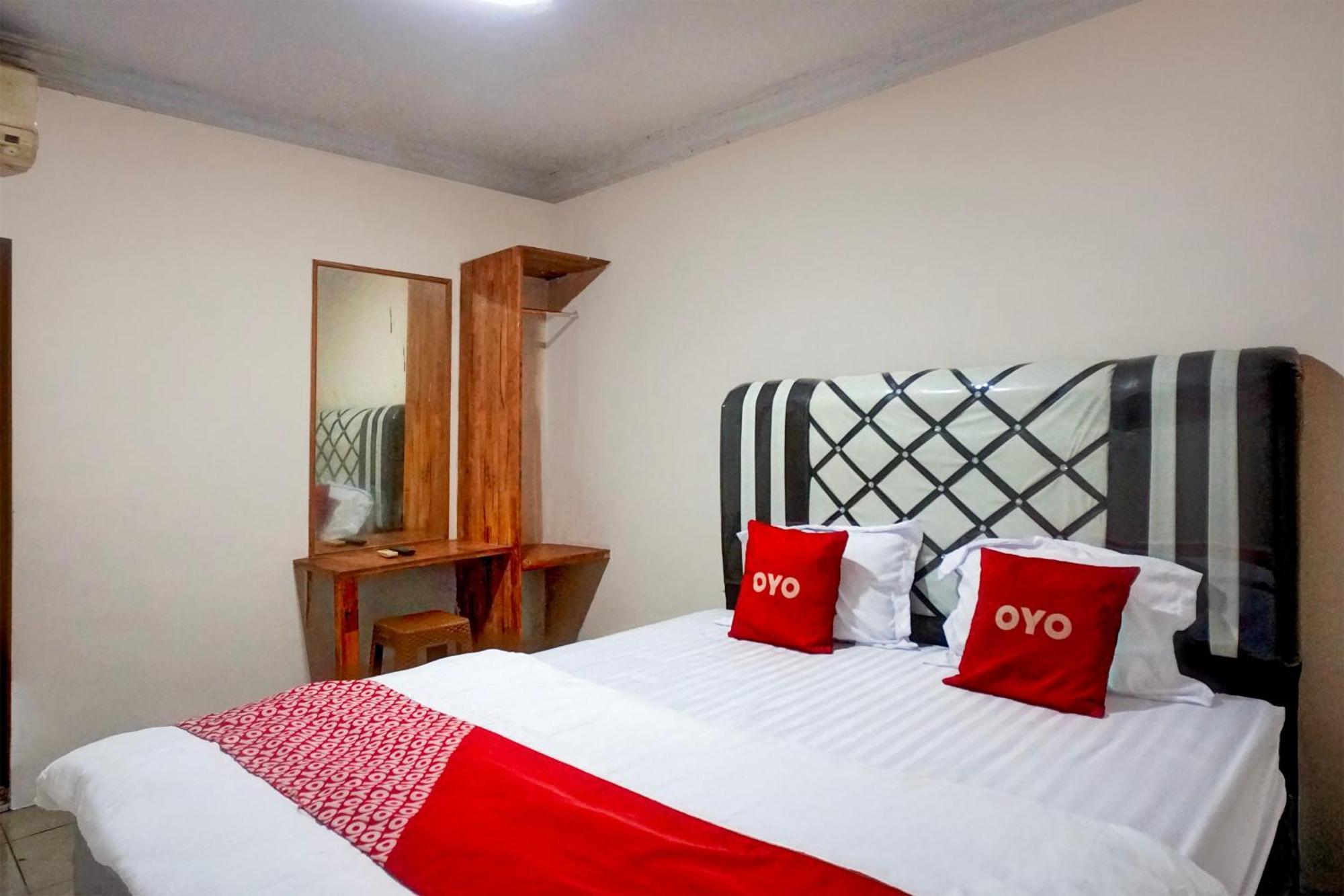 Hotel O Medan City Center Near Plaza Medan Fair 外观 照片